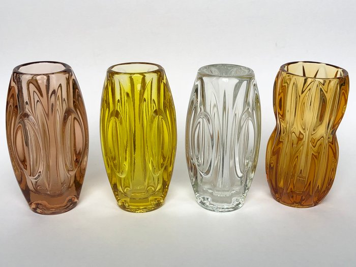 Sklo Union glass vases 