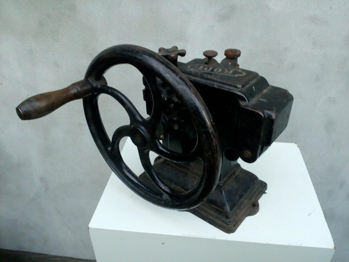 Rodi vintage shoemaker machine - 鋼