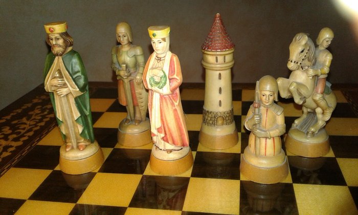 Exclusive chess game Anri Charlemagne Toriart