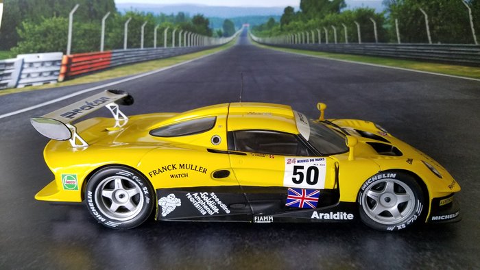 Chrono  - 1:18 - Lotus Elise GT1 Le Mans 1997 Nr# 50  - Drivrutiner: JD Deletraz/F. Giroix