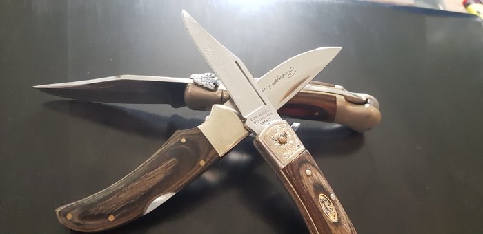 3 folding hunting knives