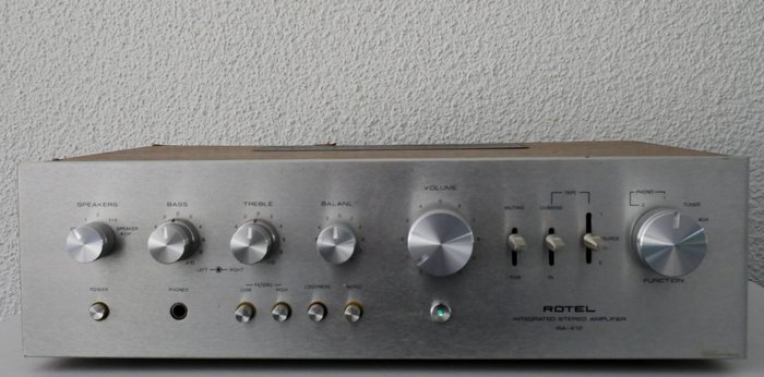 Rotel RA-412 integrated amplifier