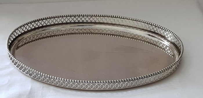 Antikes ovales Silbertablett mit Arbeit - 1 - .833 Silber - Van Kempen Begeer en Vos - 's-Hertogenbosch - Niederlande - 1923