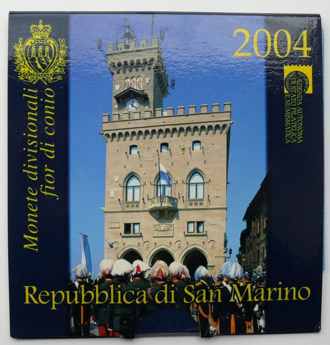 Saint-Marin. Year Set (FDC) 2004 incl. 5  Euro Sondermünze