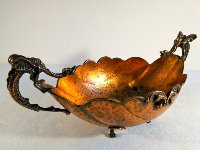 Vintage centerpiece with dragon handles, 1950s - Copper and brass