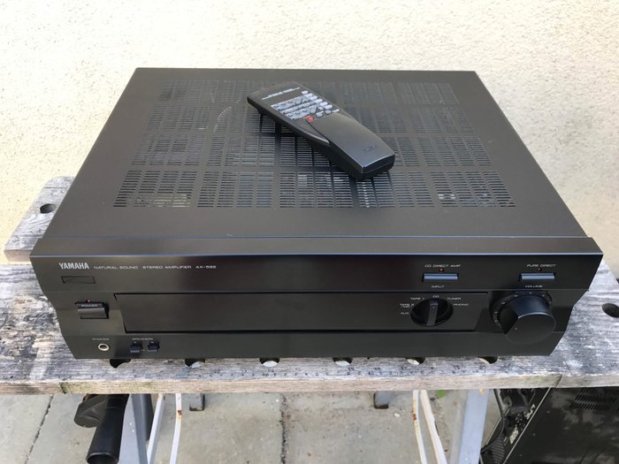 Yamaha AX-592 High End Integrated Amplifier with remote and manual