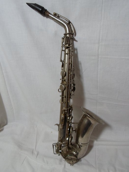 Saxophone Dolnet Henry Paris pour Van Engelen Lierre 