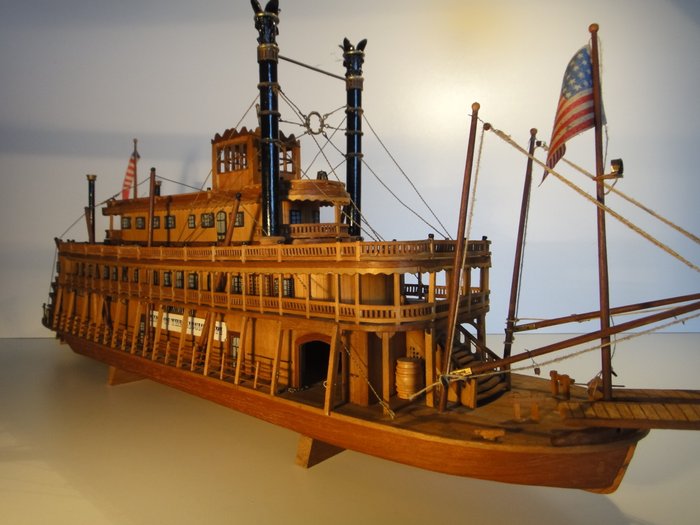 Ship model - Mississippi  -stoomradarboot  - Wood