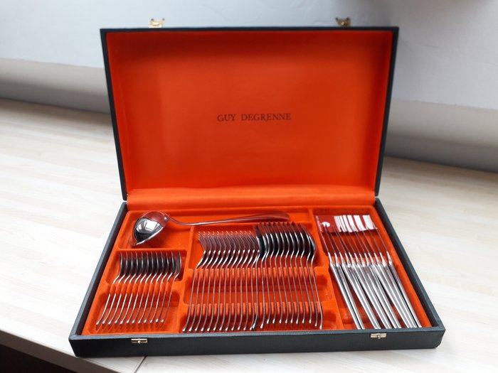 Guy Degrenne - 49 pieces stainless steel cutlery set