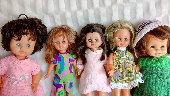 5 Italian dolls from years ' 60-' 70-brands:   Sebino - Fiba - Migliorati