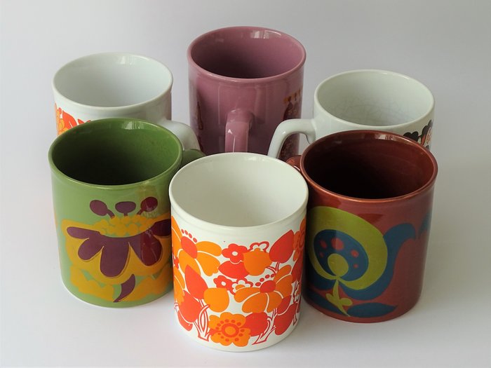 Ironstone Staffordshire Pottery mugs - Earthenware