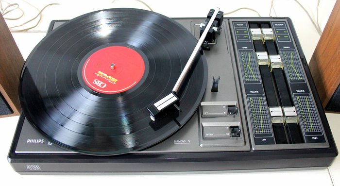 Amplified turntable Philips 410 - all original and overhauled - complete with original speakers - 1970