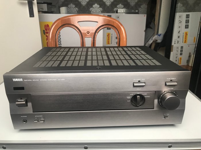 High-end Yamaha AX 892 stereo amplifier