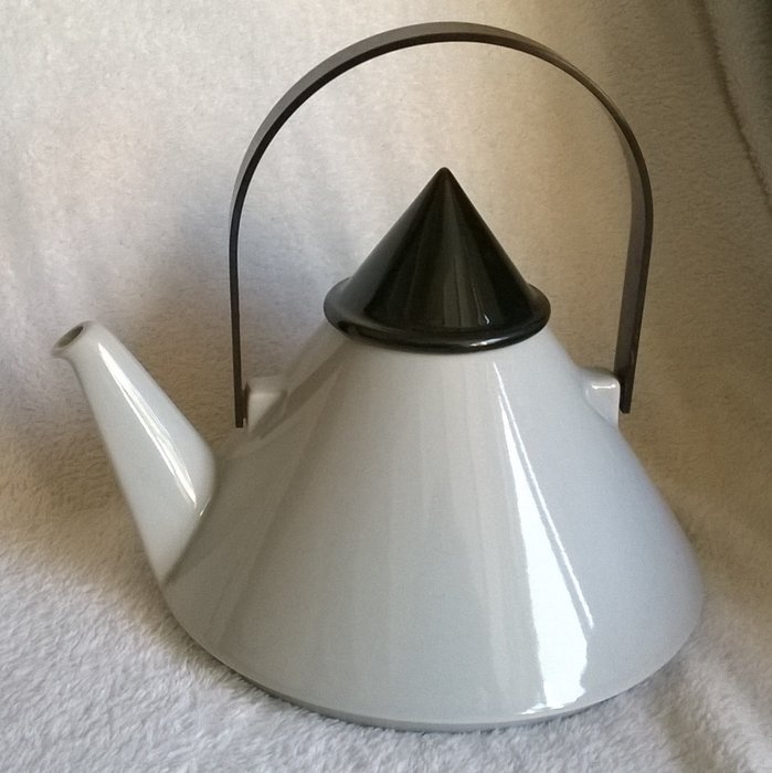 Thomas Atelier Collection Design Teapot - Rosenthalgroep Modern Art Deco style.