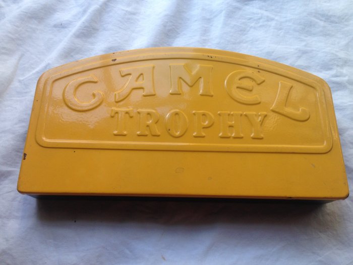 Camel Trophy box