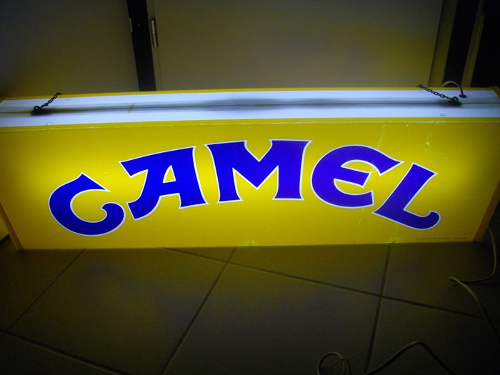 CAMEL - Grande sinal de néon - Plástico