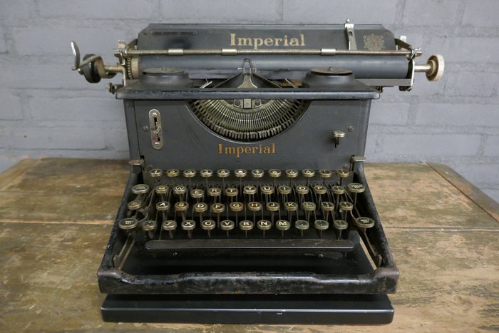 Imperial Model nr. 50 - Schreibmaschine