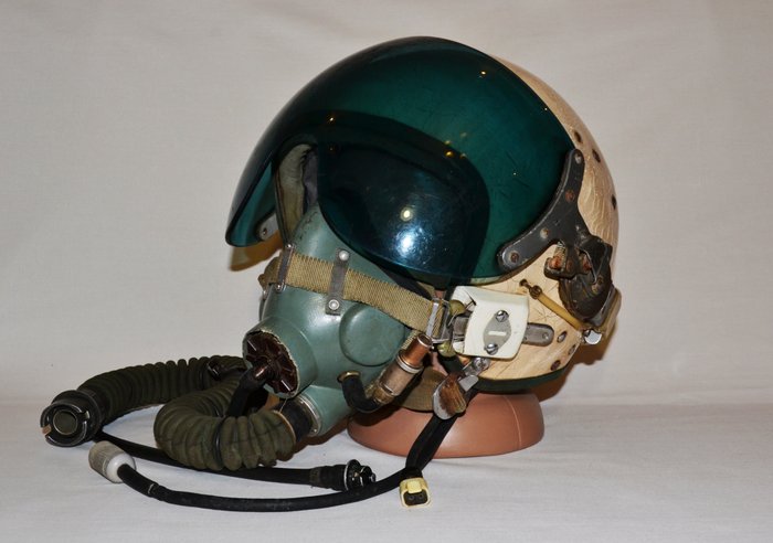 Oxygen Mask & MiG-21/29 - Original Russian CCCP - Air Force - Pilot Helmet & - Unknown