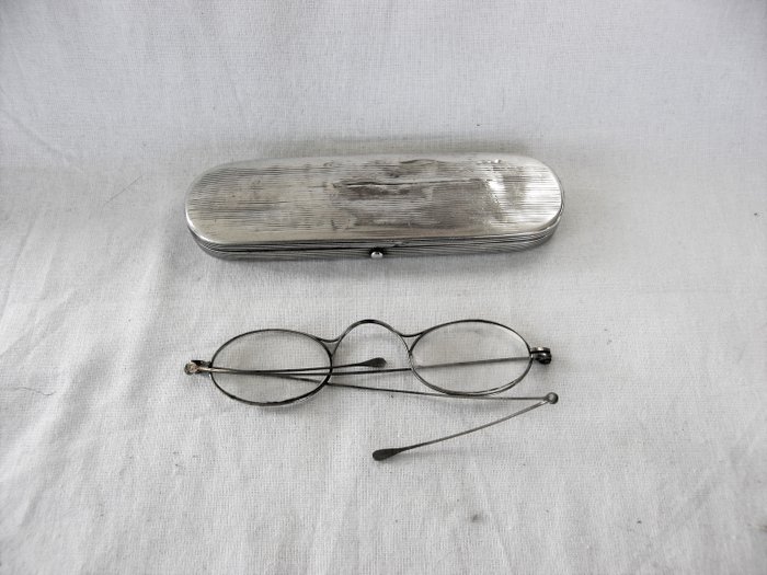 Antikes Brillenetui mit Brille - .833 Silber - Niederlande - 1850-1874