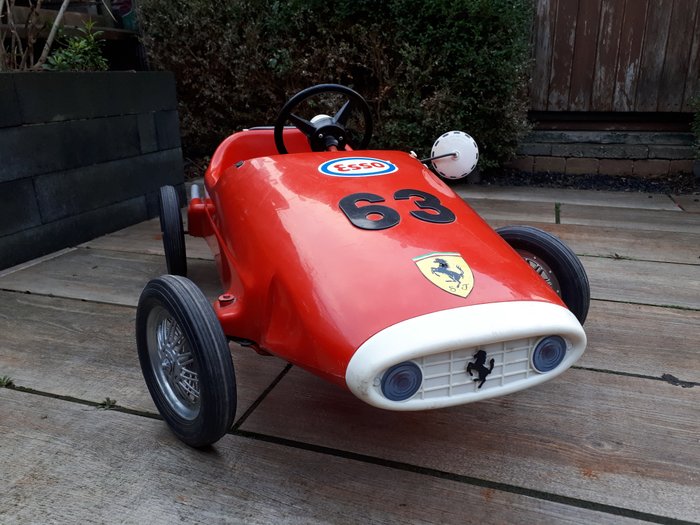 pedal car - Ferrari Midget F1 - 1968-1968 (1 items)