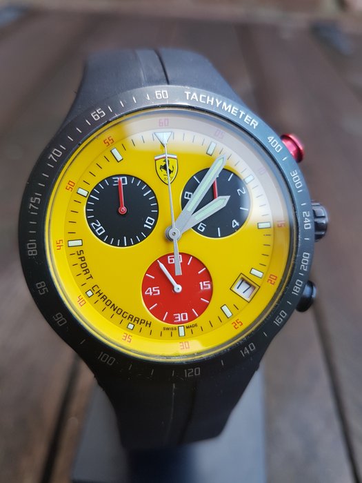 Horloge - Ferrari Pit Crew Titanium chronograph - 1980-1990 (1 items)