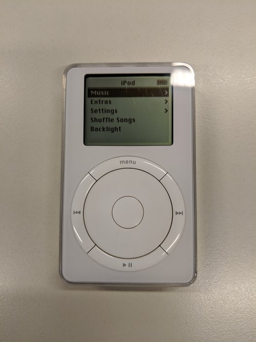 1 Apple - Ipod First Generation - Uten original eske