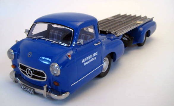 iscale - 1:18 - Mercedes-Benz Renntransporter "Das Blauwe Wunder" 1955 - Limited Edition - Mint Boxed