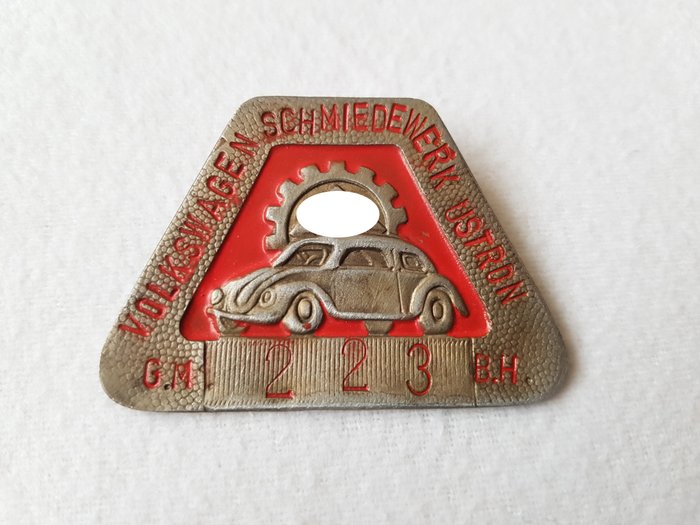 Badge - Volkswagen Schmiedewerk Ustron 223 - 1941 
