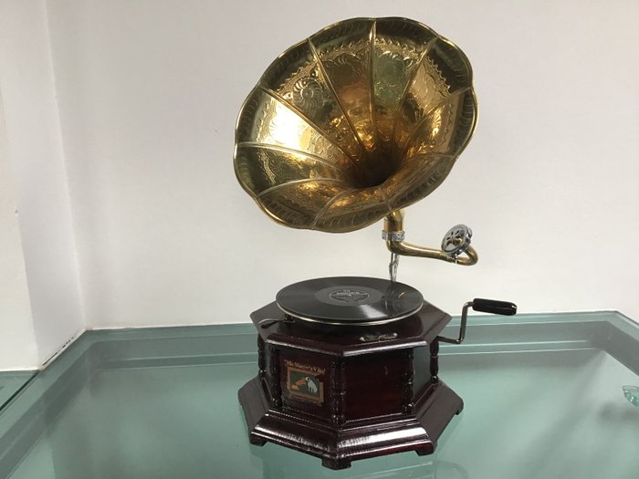 His Masters Voice - His Master's Voice - Grammophone