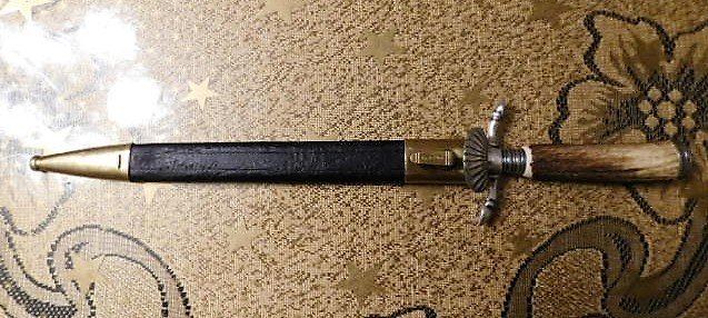 Germany - Weyersberg Kirschbaum & Cie. (WKC), Solingen - Hirschfänger WK2 - Old hunting dagger with leather sheath