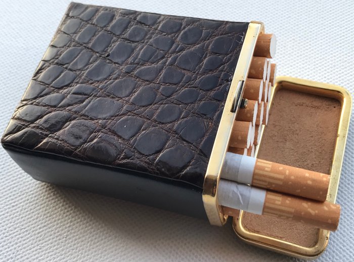 Cigarette case - Krokodil bőr