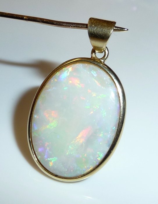 14 kt. Keltakulta - Riipus: värikäs täydellinen opaali 6,5 ct. Australian Opal käsittelemätön