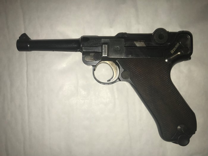Germany - P08 - WW1 1916 Dated Luger - Automatic - Pistol