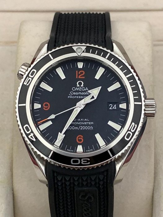 omega seamaster professional co axial chronometer 600m