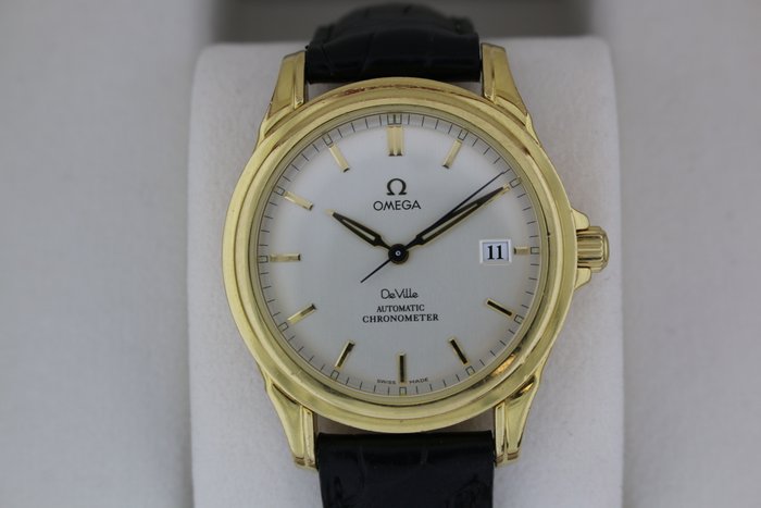 Omega - De Ville Co-Axial Chronometer 18k Gold  - 46313031 - Män - 2000-2010