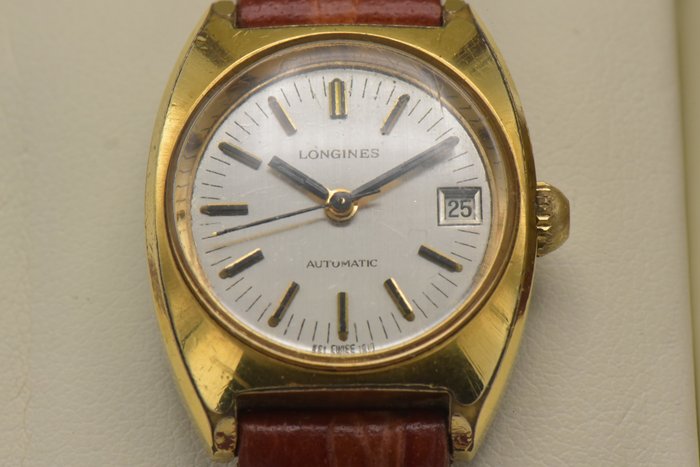 Longines - Automatic - Ref. 1617561 • Cal. 5851 - Dame - 1960s