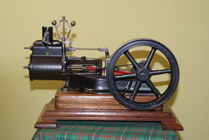 Εκπαιδευτικό μοντέλο ατμομηχανής (cut-away) - Σίδερο (χυτό / σφυρήλατο) - 20th century