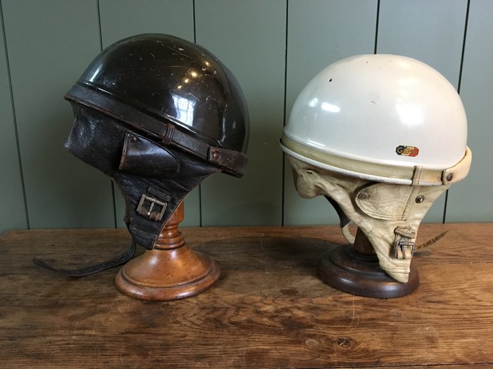 Helmet - Géno Paris  - 1950 (2 items) 