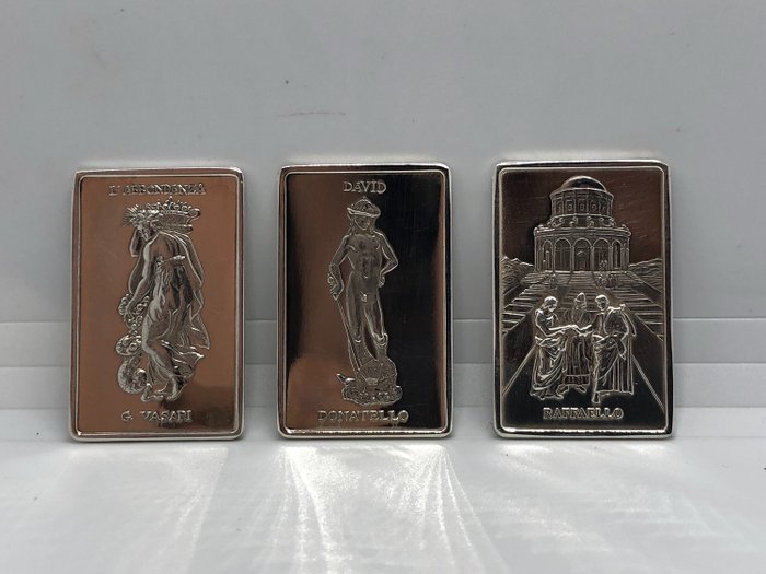 Tre basrelieftsgraverade ingots Raphael, Donatello, Vasari - .999 silver - Italien - Sent 1900-tal