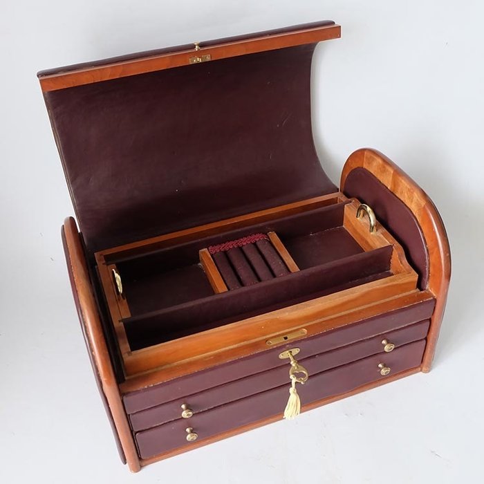 H.Gerstner & Sons - Stor lyxig smyckeskrin med lås - Modern - Trä med läderklädsel