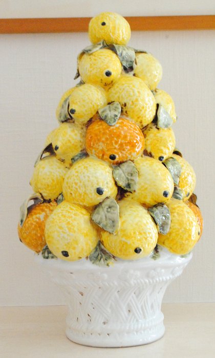 Italienische Fruchtpyramide - Keramik