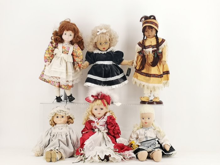 "Das Puppen Kunstarchiv" und Andere - Muñecas de porcelana, muñecas grupales, muñecas artísticas - Unknown - Alemania