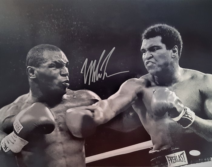 Boxing - Mike Tyson - Autograph.