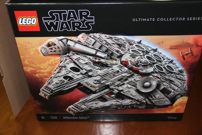 LEGO - Star Wars - 75192 - Millennium Falcon ™-FKR (termelés 01/2018)