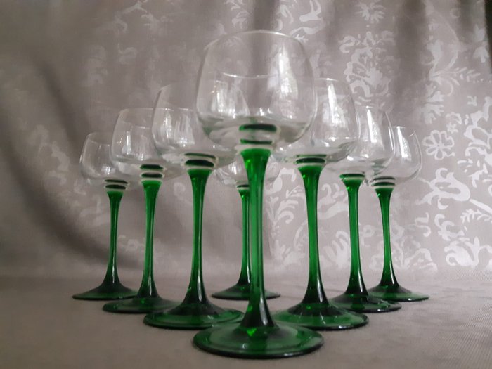 Luminarc - Smaragdgrüne Weingläser (8) - Kristall