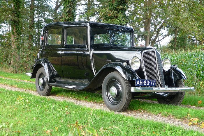 Renault - Monaquatre  - 1933