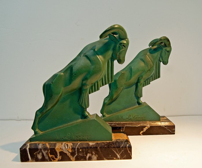 Max le Verrier (1891 - 1973) - Art Deco Buchstützen "Mufflons"