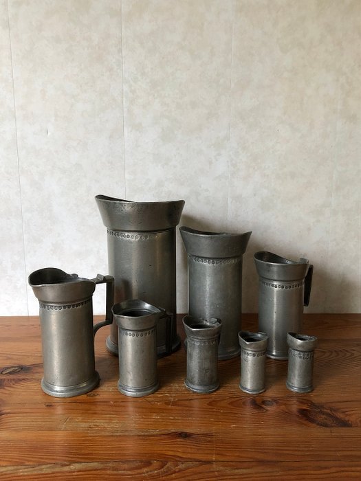 Antique measuring cups with calibration marks (7) - Pewter/Tin