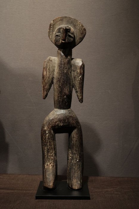 Cubistic Ancestor Figure - Wood - Provenance Donald Taitt - Mumuye - Nigeria 