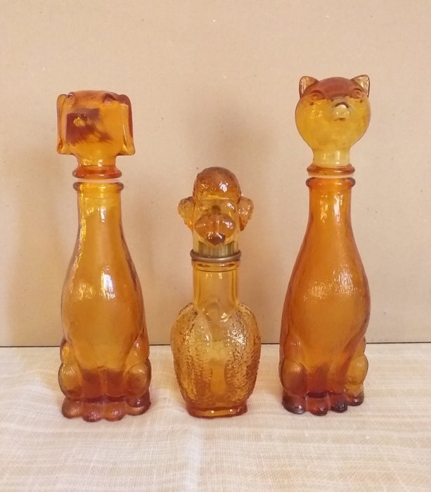 狗和貓形狀的利口酒瓶 (3) - 彩色玻璃